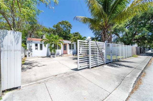 4 of 39 - 235 Nw 59th Street, Miami, FL