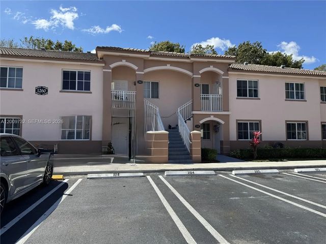 1260 Se 28th Court #104, Homestead