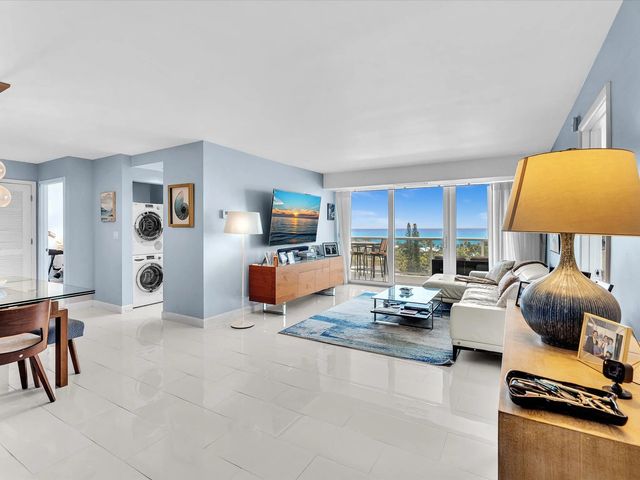 2841 N Ocean Boulevard #1102, Fort Lauderdale