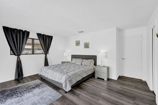 5 of 31 - 1115 Ne 1st Court #b, Hallandale Beach, FL