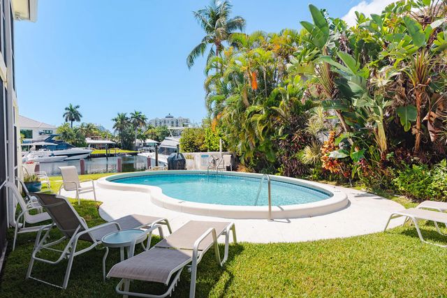 2 of 31 - 1308 Bayview Drive #1c, Fort Lauderdale, FL