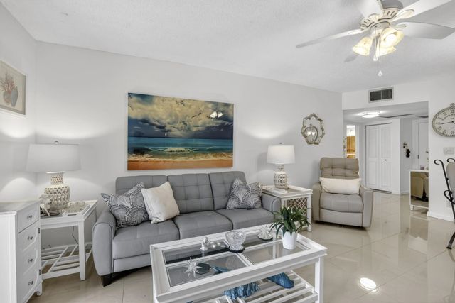 5 of 23 - 5681 Sw 2nd Court #106, Margate, FL