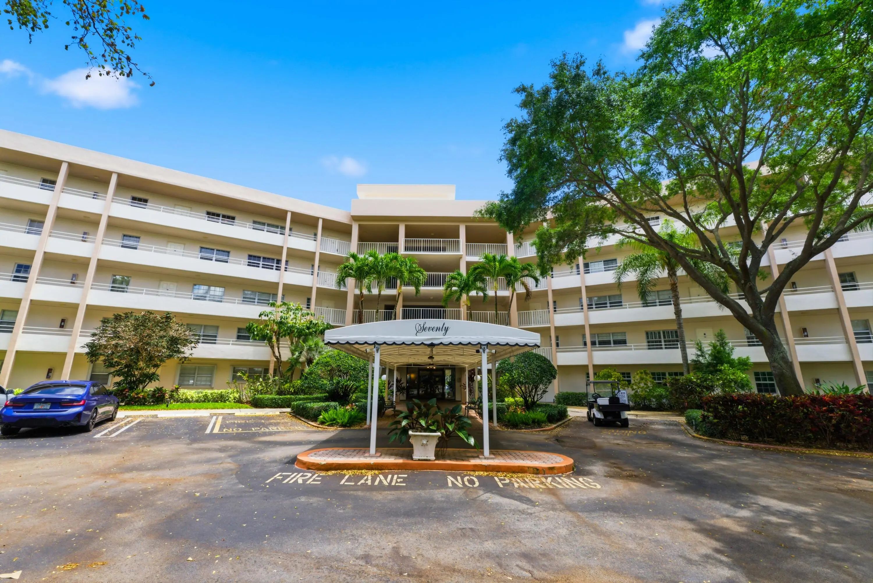 3800 Oaks Clubhouse Drive #106, Pompano Beach
