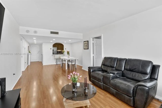 3 of 48 - 3675 N Country Club Drive #410, Aventura, FL