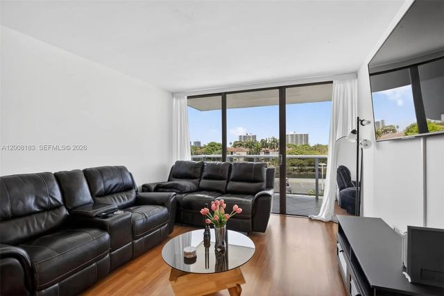 4 of 48 - 3675 N Country Club Drive #410, Aventura, FL