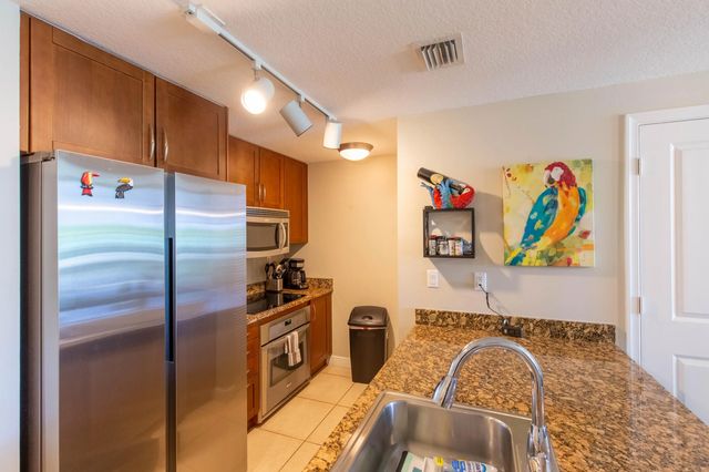 5 of 12 - 400 N Federal Highway #209s, Boynton Beach, FL