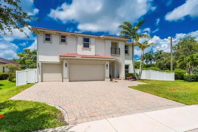 2 of 59 - 7601 Cavalia Drive, Davie, FL