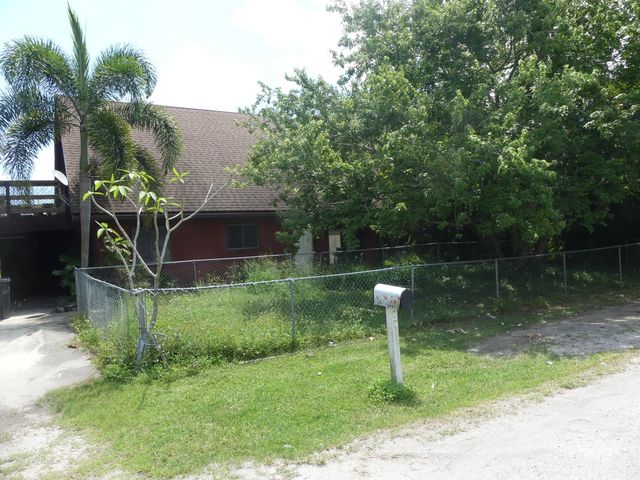 2 of 20 - 6640 Riggers Road, Lake Worth, FL