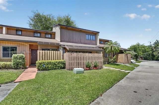 2 of 58 - 4283 S Pine Island Road, Davie, FL