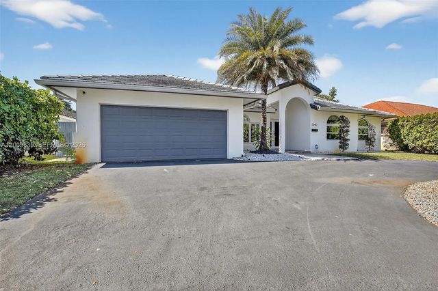 2 of 44 - 3540 N Park Road, Hollywood, FL