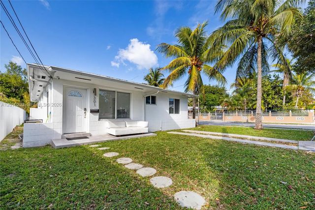 301 Nw 34th Street, Miami