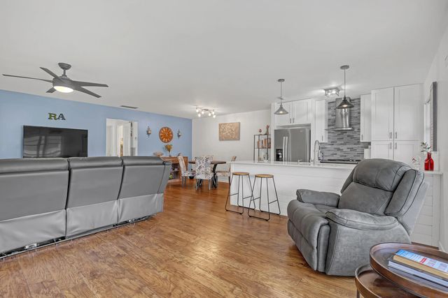 5 of 41 - 245 Main Boulevard #b, Boynton Beach, FL