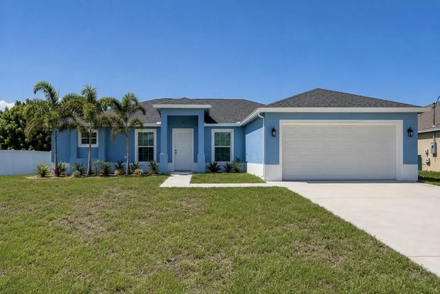 2352 Sw Plum Court, Port St. Lucie
