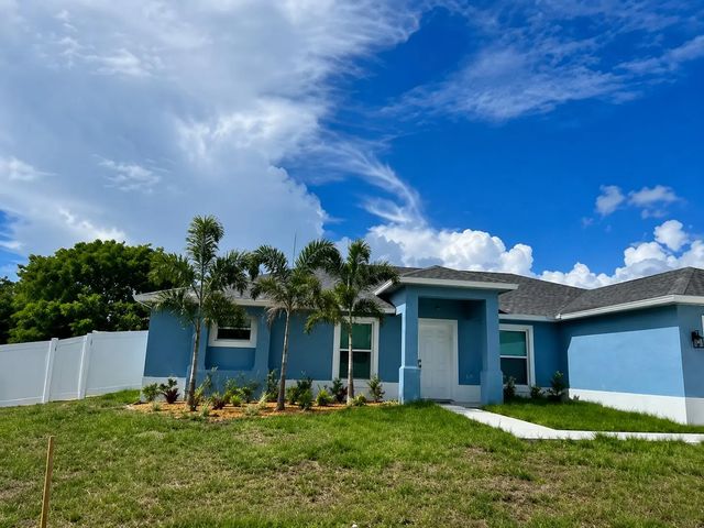 3 of 21 - 2352 Sw Plum Court, Port St. Lucie, FL