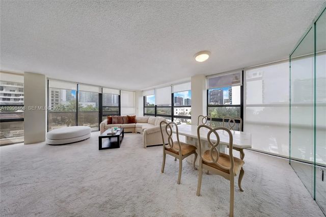 3 of 16 - 600 Ne 36th Street #421, Miami, FL