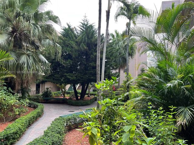 3 of 54 - 10525 Sw 112th Avenue #314, Miami, FL