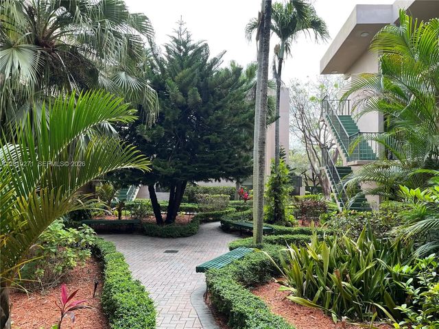 4 of 54 - 10525 Sw 112th Avenue #314, Miami, FL
