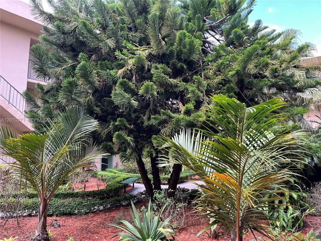 5 of 54 - 10525 Sw 112th Avenue #314, Miami, FL