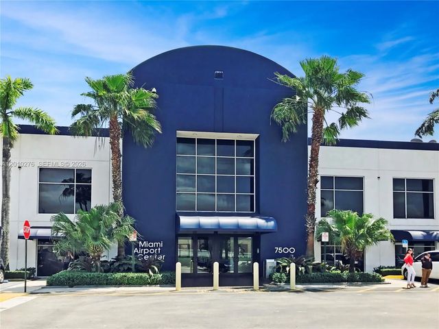 7500 Nw 25th Street #245, Miami