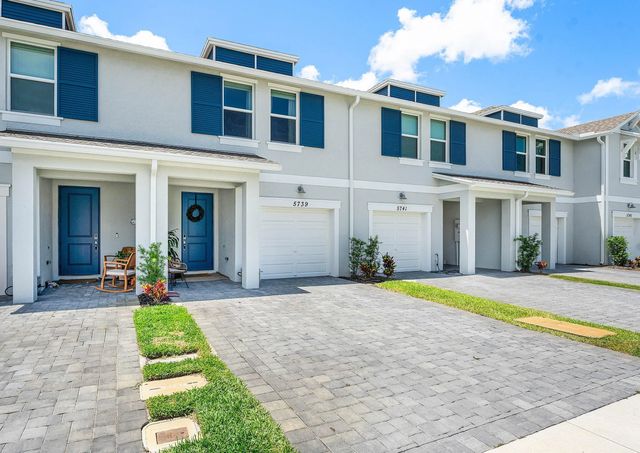 2 of 29 - 5739 Se Edgewater Circle, Stuart, FL
