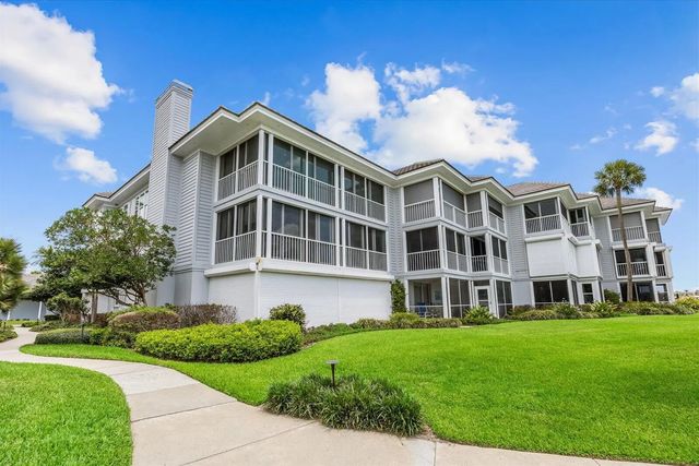 1903 Bay Road #206, Vero Beach