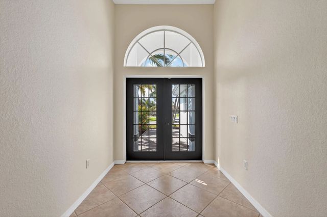 5 of 47 - 2902 Sw 17th Avenue, Cape Coral, FL