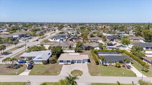 3 of 40 - 105 Se 45th, , FL