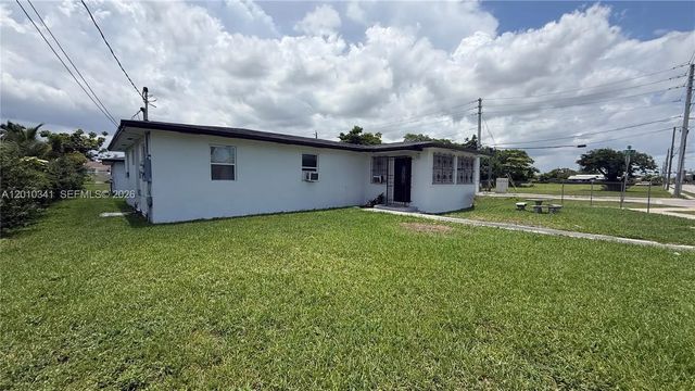2 of 18 - 1334 Nw 6th Avenue, Florida City, FL