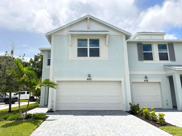 662 Salisbury Circle, Fort Pierce