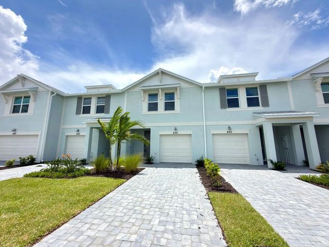 3 of 15 - 654 Salisbury Circle, Fort Pierce, FL