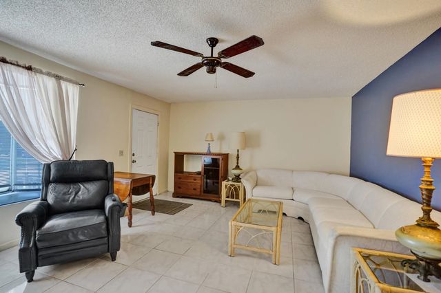 4 of 51 - 2886 Floral Road, Lake Worth, FL