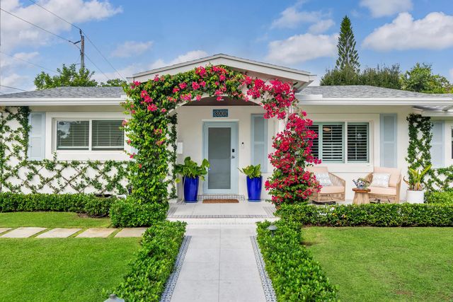 8001 Arlington Place, West Palm Beach