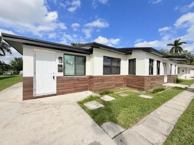 53 Ne 16th Place, Fort Lauderdale