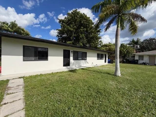 2 of 33 - 53 Ne 16th Place, Fort Lauderdale, FL