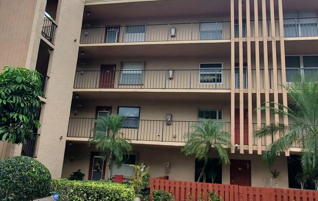 2 of 15 - 260 Nw 76th Avenue #201, Margate, FL