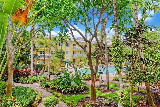 2 of 20 - 150 Ne 15th Avenue #235, Fort Lauderdale, FL