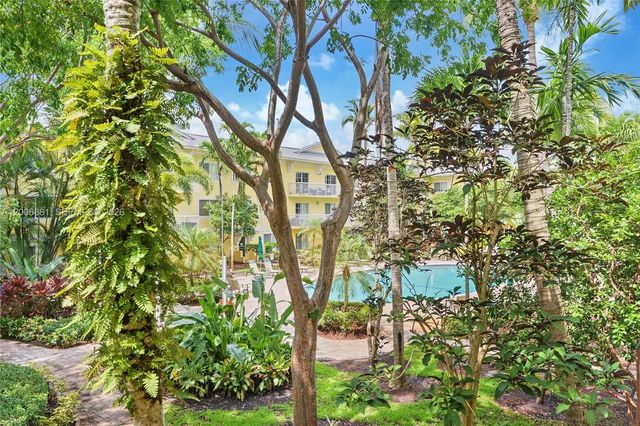 3 of 20 - 150 Ne 15th Avenue #235, Fort Lauderdale, FL