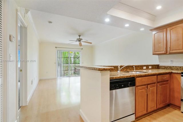 4 of 20 - 150 Ne 15th Avenue #235, Fort Lauderdale, FL