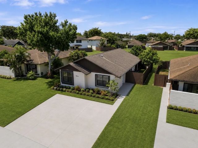2 of 23 - 5330 Mendoza Street, West Palm Beach, FL
