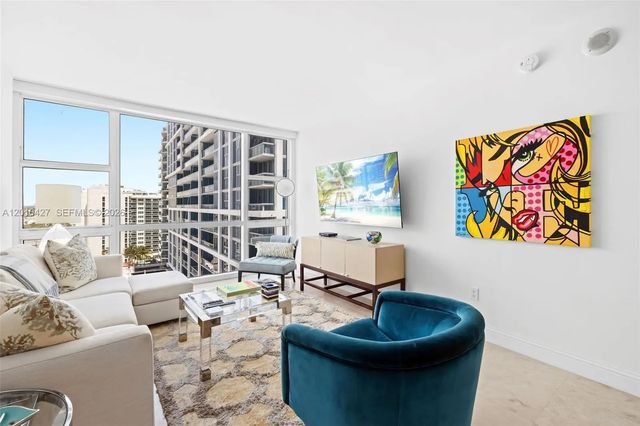 2 of 34 - 6801 Collins Avenue #1215, Miami Beach, FL