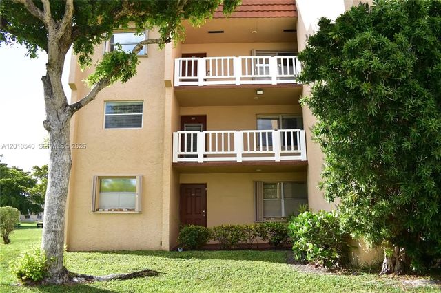 9321 Sunrise Lakes Boulevard #201, Sunrise