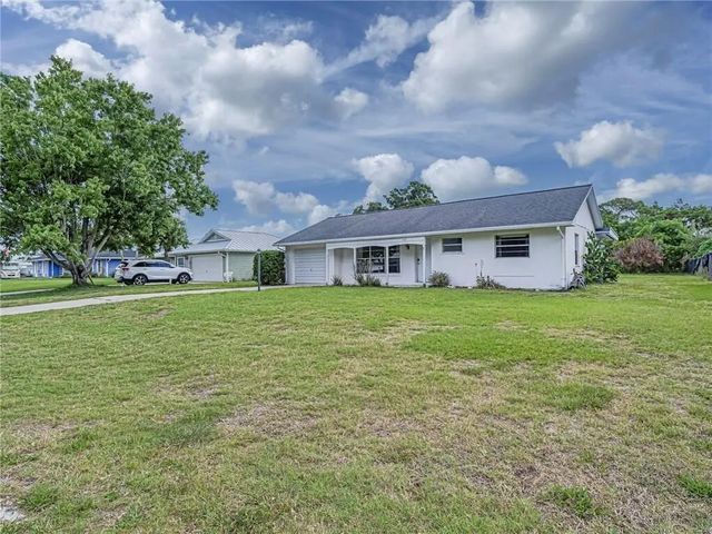 2 of 26 - 136 16th Avenue, Vero Beach, FL