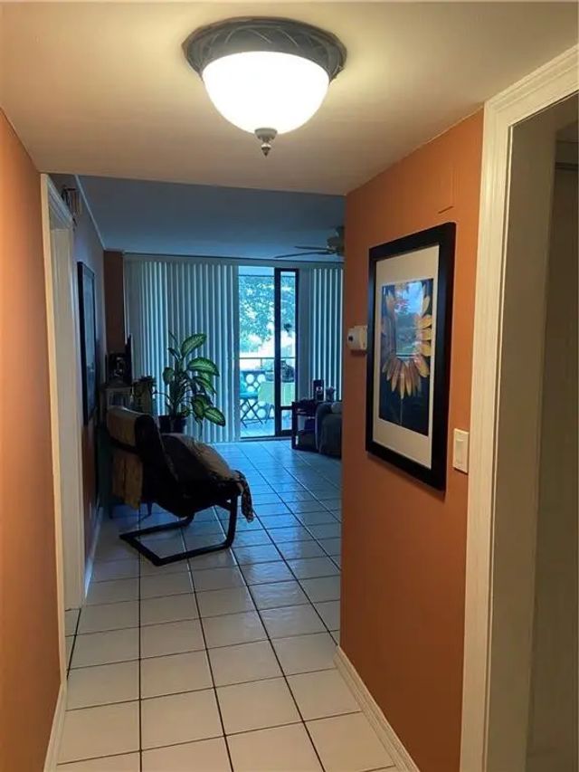 2 of 13 - 4222 Inverrary Boulevard #4109, Lauderhill, FL
