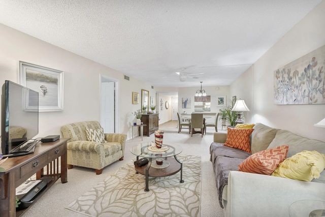 2 of 13 - 8990 S Hollybrook Boulevard #209, Pembroke Pines, FL