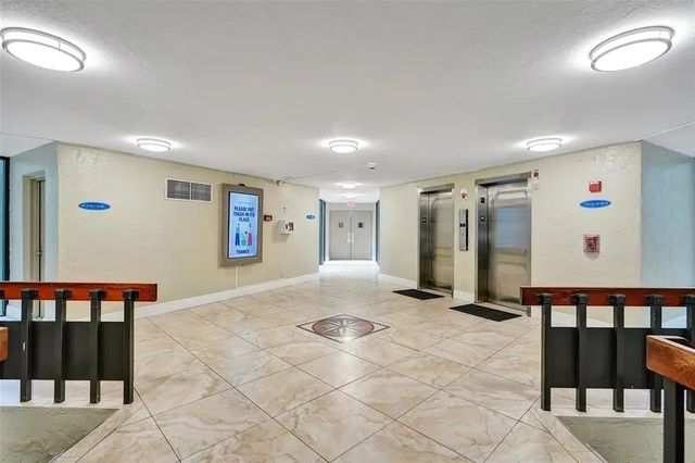 2 of 9 - 4222 Inverrary Boulevard #4116, Lauderhill, FL