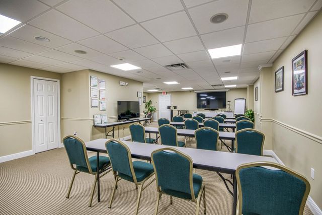 5 of 22 - 2684 Se Willoughby Boulevard, Stuart, FL
