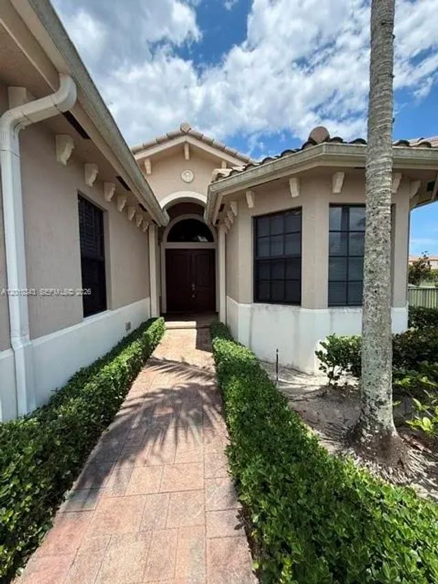 5 of 32 - 9751 Lakeview Lane, Parkland, FL