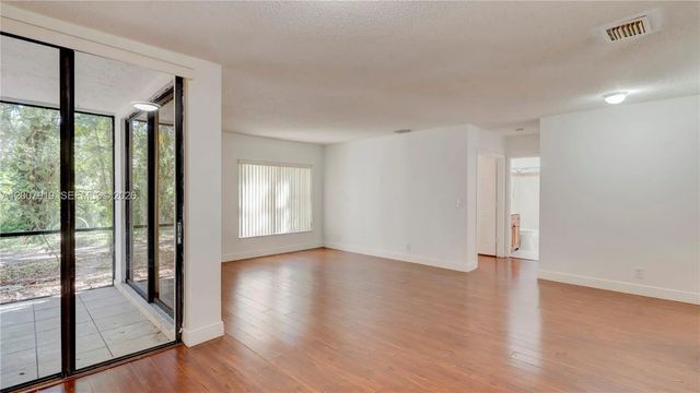 4 of 22 - 3846 Coral Tree Circle #3846, Coconut Creek, FL