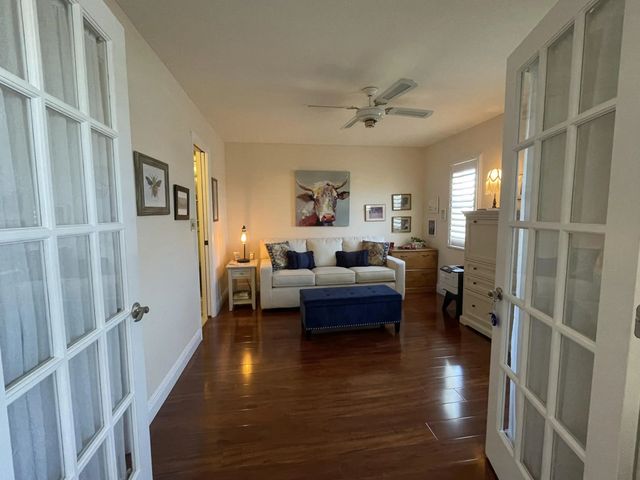 5 of 46 - 4629 Poinciana Street #317, Lauderdale-By-The-Sea, FL