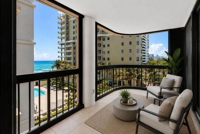 4 of 38 - 5380 N Ocean Drive #5a, Riviera Beach, FL